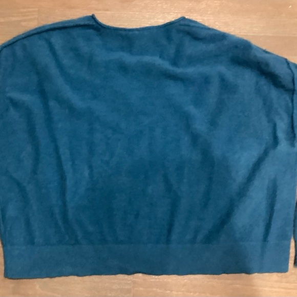 Pilcro Teal V-Neck Cropped Cashmere Sweater - Picture 2 of 3